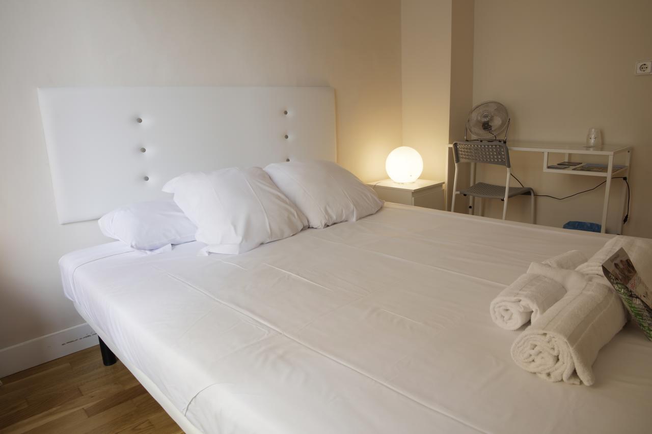 Angel Guimera Rooms & Breakfast Valence Extérieur photo