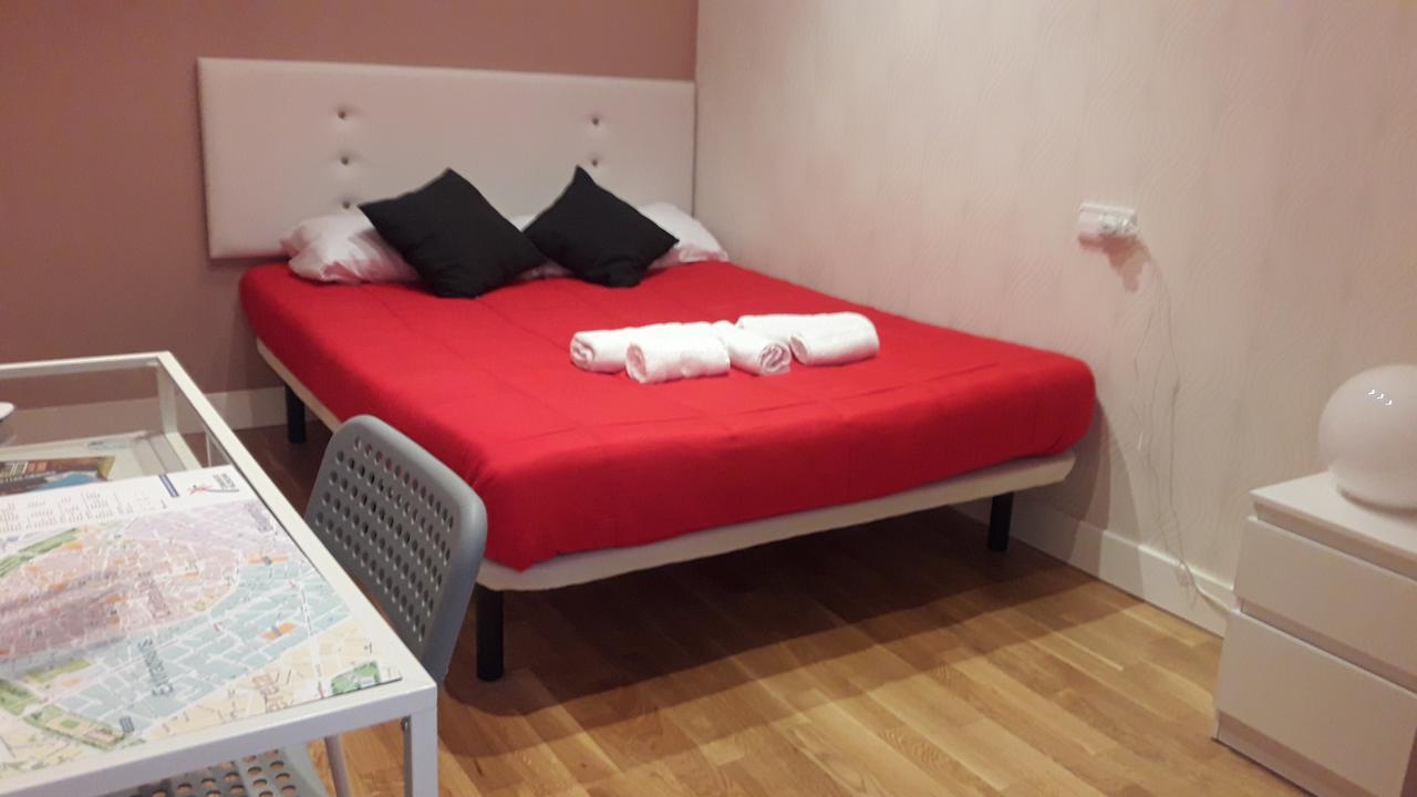 Angel Guimera Rooms & Breakfast Valence Extérieur photo